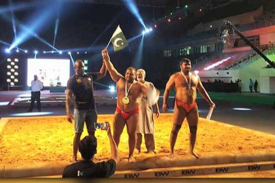 Pakistani wrestler Usman Majeed defeats Indian rival to clinch Indo-Pak championship