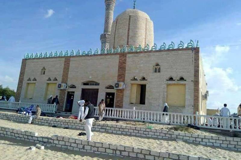 Egypt deadliest attack: 235 killed, scores injured in Sinai mosque