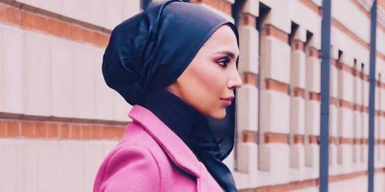 Amena Khan changing the portrayal of Hijabi girls in the hair industry