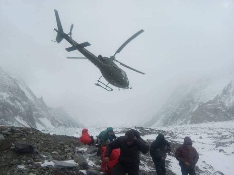 Pakistan saves French mountaineer from ‘Killer Mountain’ after daring rescue (VIDEO)