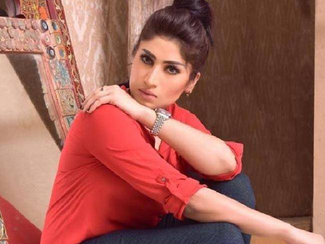 This Pakistani activist is raising funds for Qandeel Baloch's parents, and is questioning the creators of drama 'Baaghi'