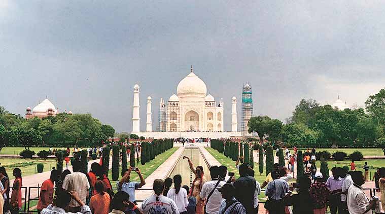 Taj Mahal: India introduces fee for Mughal emperor’s grave visit