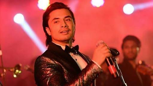 PSL opening ceremony 2018 was all about Ali Zafar and his “Teefa in Trouble”