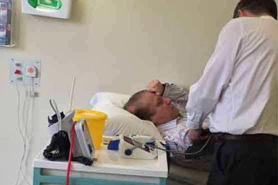 'Unfit for politics' Nawaz Sharif declared fit by doctors after shoe attack