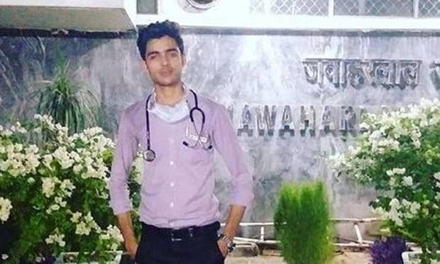 Teen who posed as doctor for five months faces arrest in India