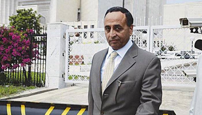 SC orders inquiry against former aviation head Shujaat Azeem