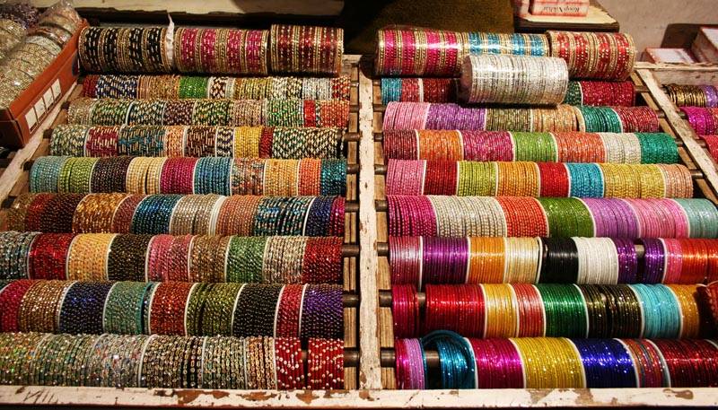 Glass Bangles : A traditional ornament of Pakistan