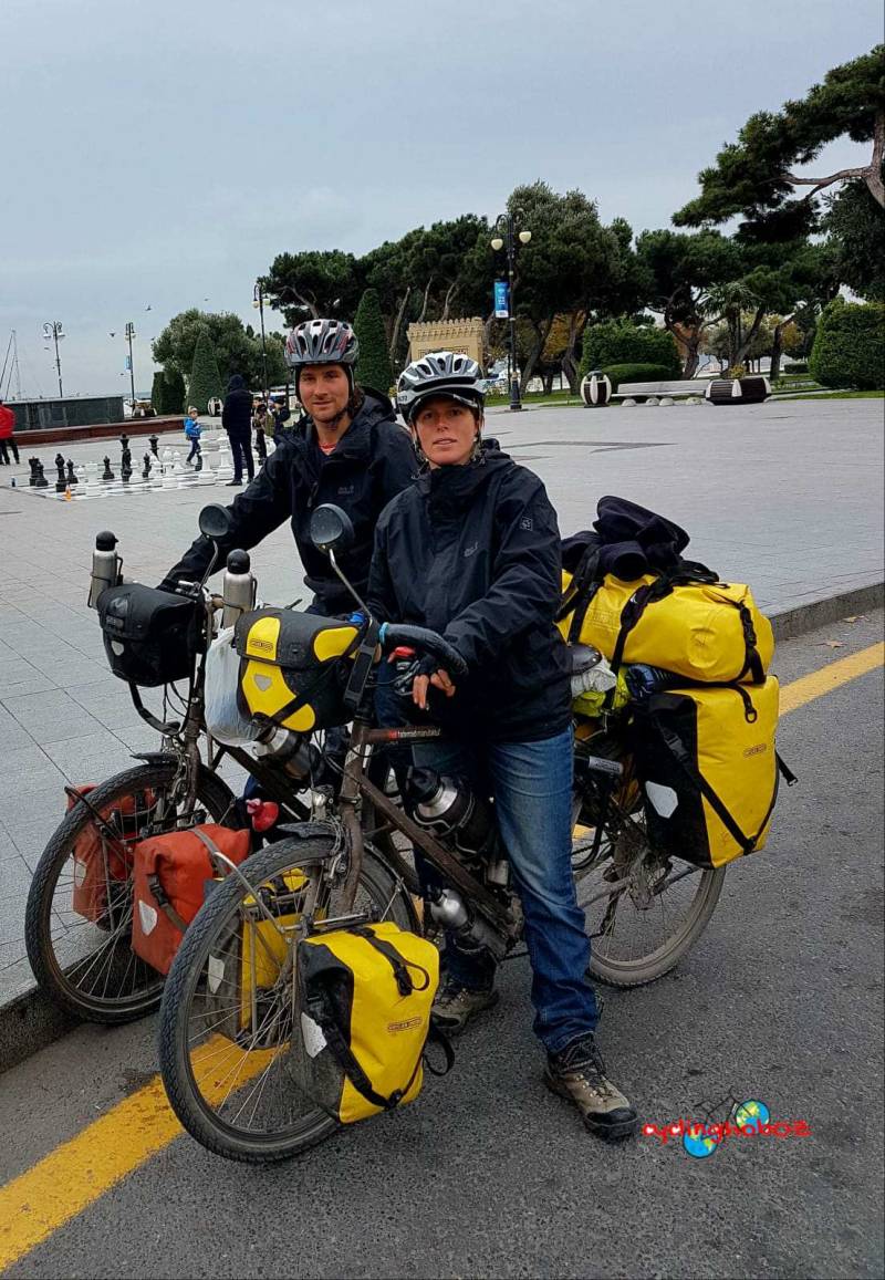 'Cycling Hoboz' in Pakistan in their way to tour the world, here's what they experienced