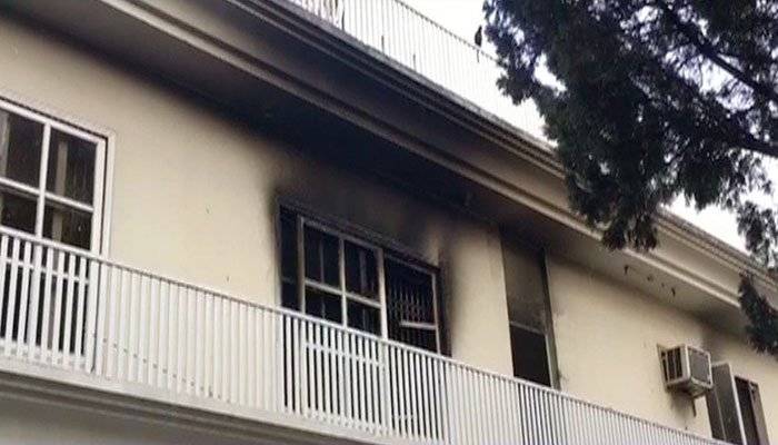 Three children, grandmother die after house catches fire in Islamabad