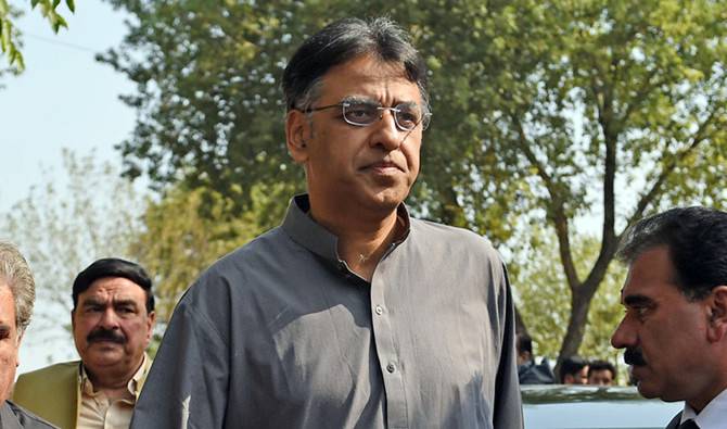 Asad Umar injured after falling from horse