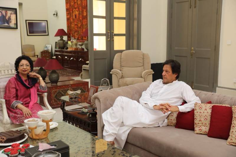 Pakistan’s envoy to UN Maleeha Lodhi calls on Imran Khan at Bani Gala