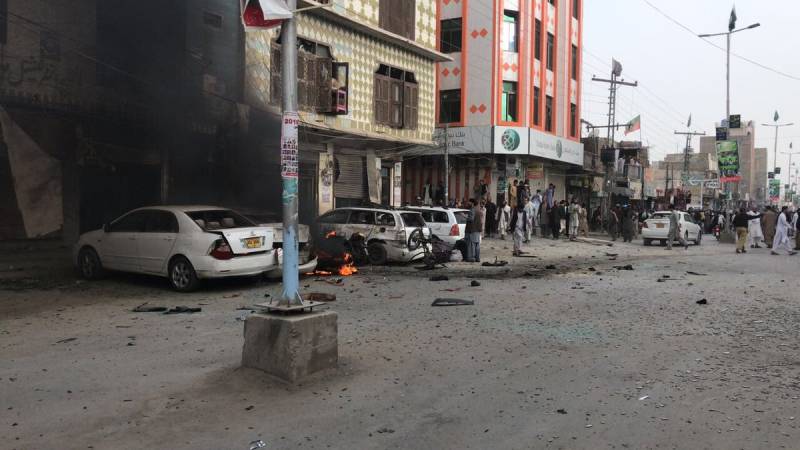 Chaman: One dead, several injured in Mall Road blast (VIDEO)