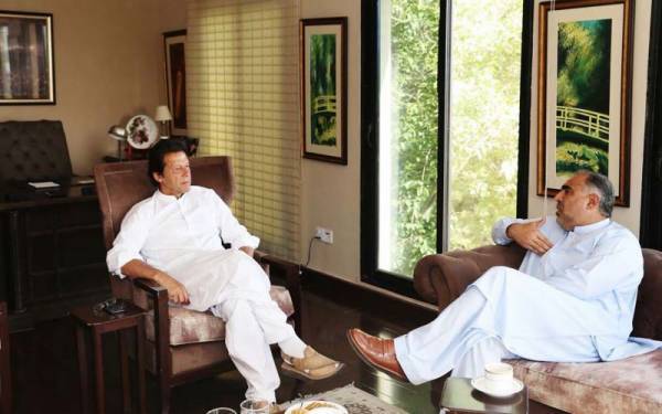 People have great expectations from Naya Pakistan’s NA, PM Khan tells Speaker Qaiser