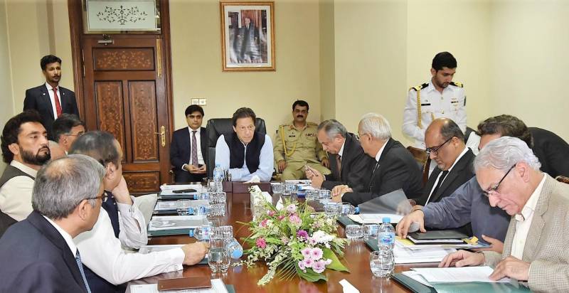 PM Khan directs to prevent smuggling, money laundering through Hawala & Hundi