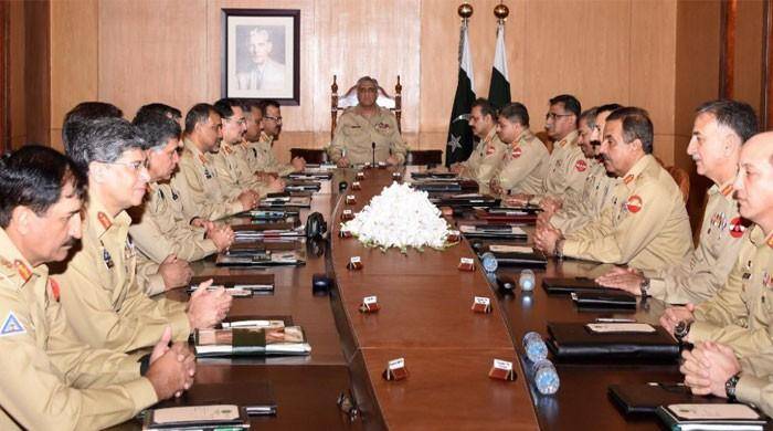 Army top brass pays rich tribute to martyrs at 213th corps commanders' conference