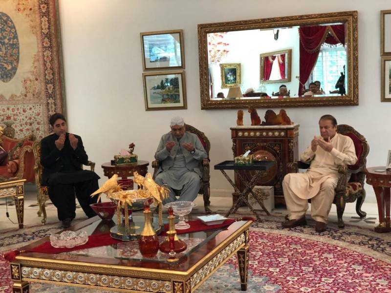 Zardari, Bilawal visit Jati Umra to condole Sharif family