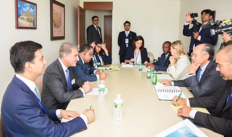 FM Shah Mehmood meets World Bank chief, stresses arbitration for resolution of Indo-Pak water dispute