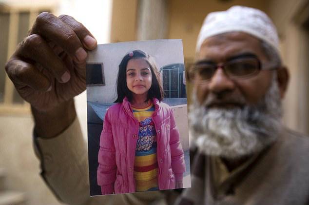 Zainab's father shares what he felt when her killer was executed today morning