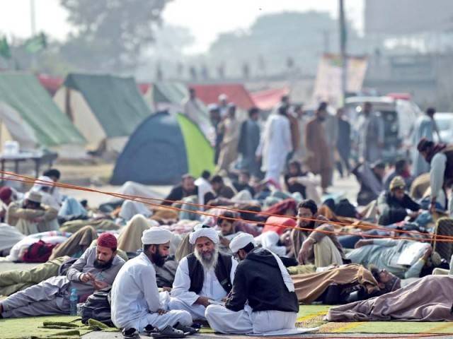 SC expresses anger over AGP's absence, questions govt's seriousness in Faizabad sit-in case