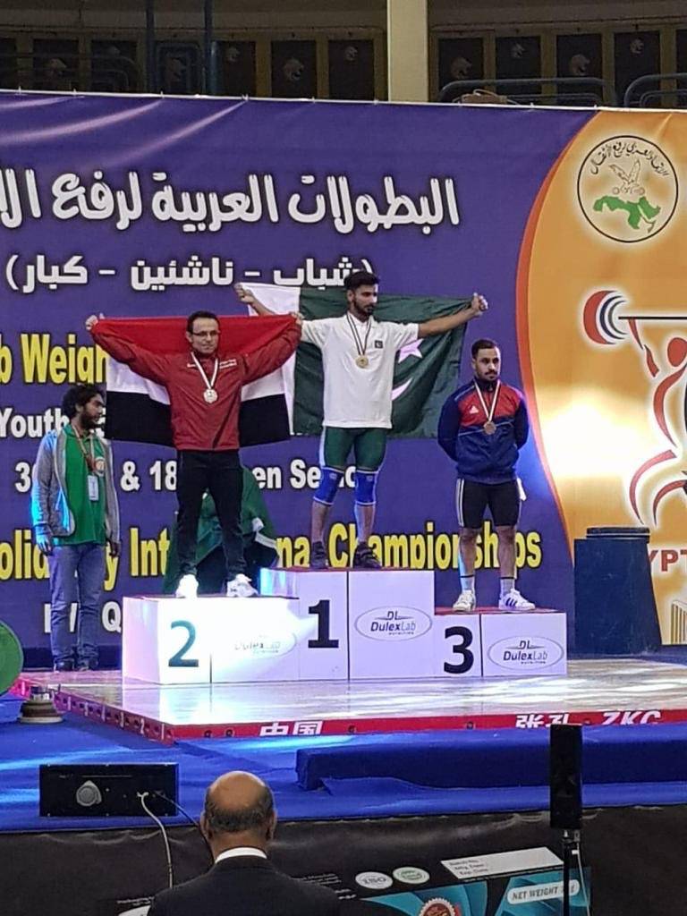 Pakistan’s Talha Talib bags gold at weightlifting championship in Egypt