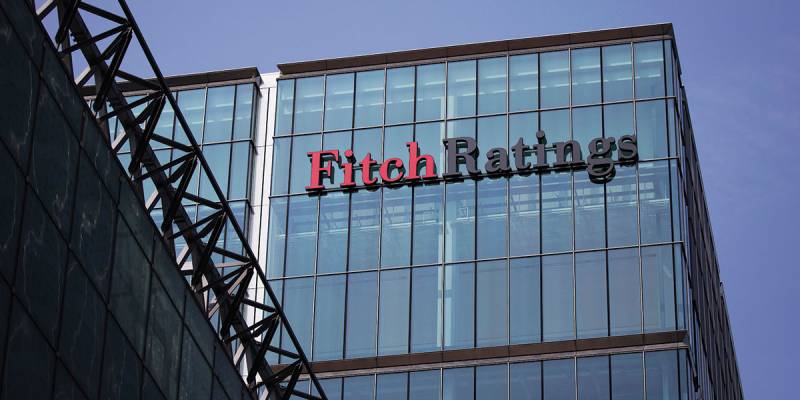Fitch downgrades Pakistan's rating, projects GDP growth fall for FY19
