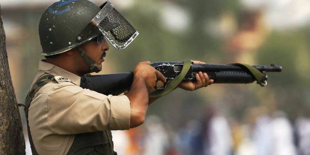 Indian police to use another lethal weapon in held-Kashmir