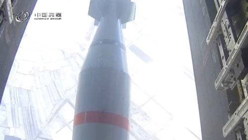 ‘Mother of all bombs’: China tests its most powerful non-nuclear weapon (VIDEO)