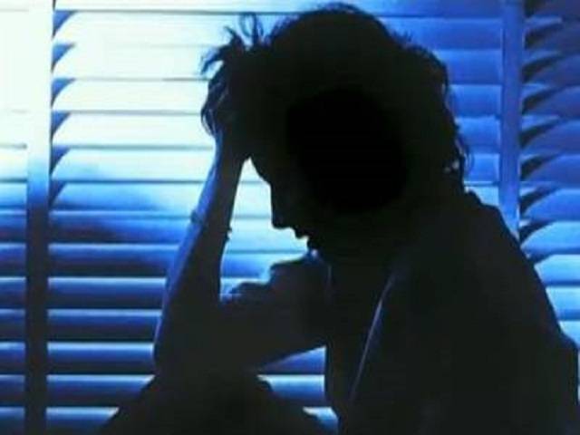 Headmaster who sexually harassed female teacher removed