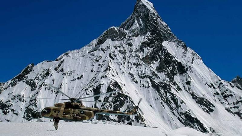Pakistan Army rescues two Spanish mountaineers from K2
