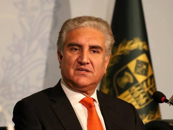 Pakistan ready to return captured Indian pilot for the sake of peace in South Asia: FM Qureshi
