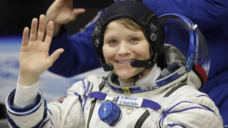 NASA announces the very first all-female spacewalk