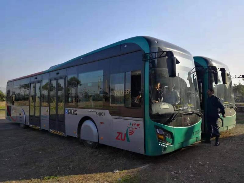 Golden Dragon settles in Peshawar with first fleet of 20 green buses