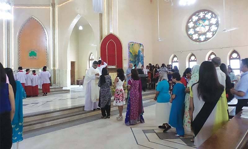 PM Imran felicitates Christian citizens, as Christian community celebrates Easter today