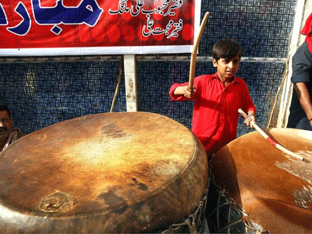 Millions reach Sehwan Sharif to celebrate 767th Urs of Lal Shahbaz Qalandar