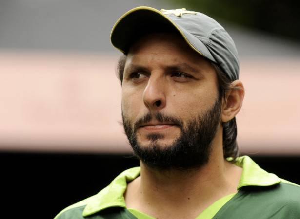 Afridi casts doubt on age record in new autobiography