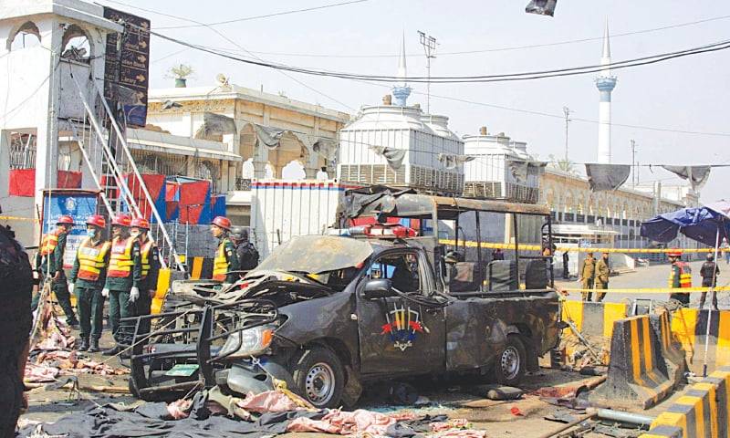 Lahore suicide blast death toll rises to 11