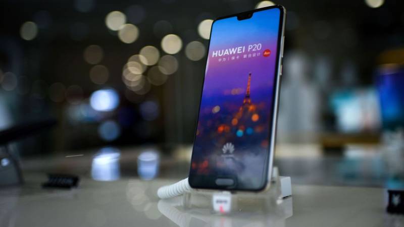 Huawei ‘loses’ access to Play Store after Google cuts Android license