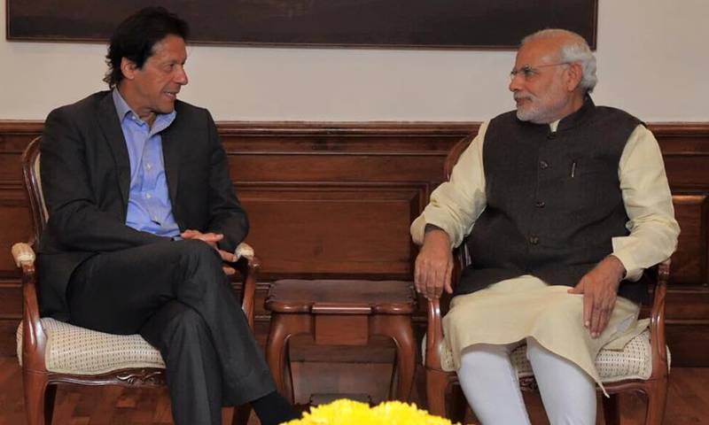 PM Imran phones Modi to felicitate on electoral victory