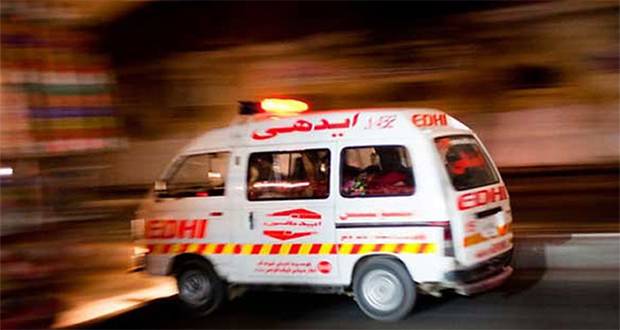 Youth killed after being hit by tractor trolley in Lahore