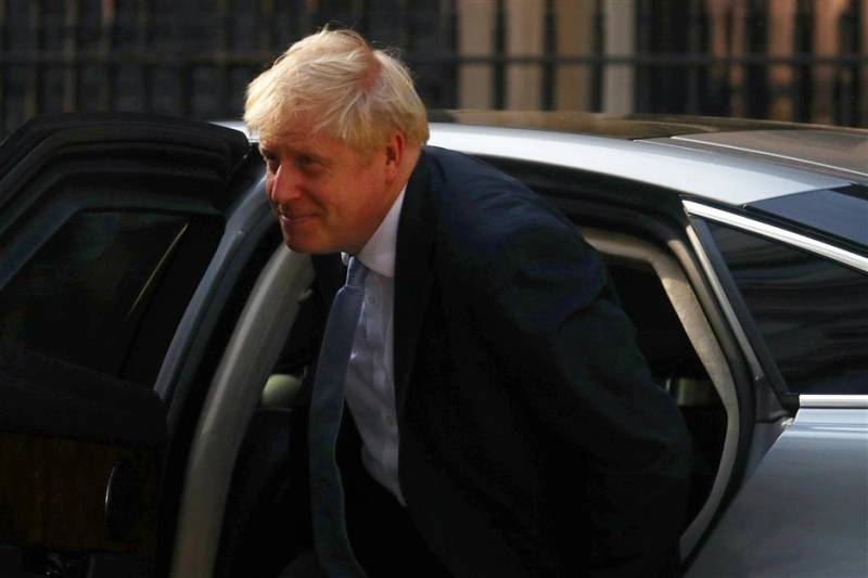 PM Johnson to host new cabinet to chart Brexit course