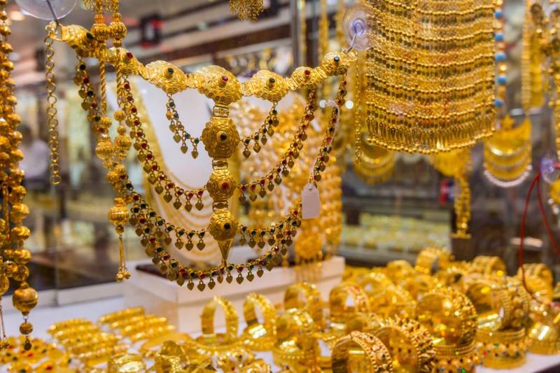 Gold price jumps by Rs500, traded at Rs84,500 per tola