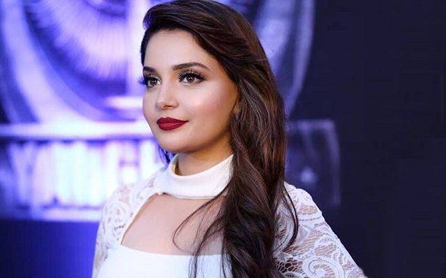 Armeena Rana Khan announces she’s getting married to Fesl Khan