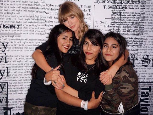 Taylor Swift helps a Pakistani student in Canada by sending her tuition money