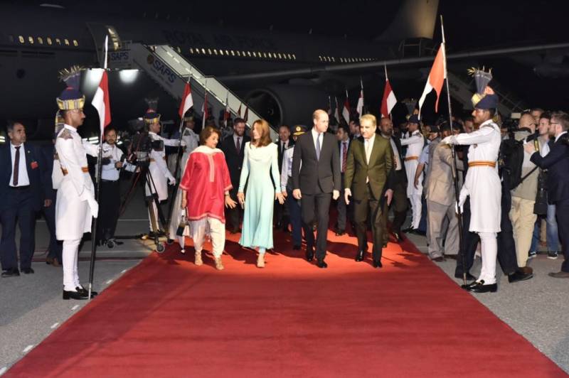 Prince William, Kate Middleton arrive in Pakistan on 5-day tour
