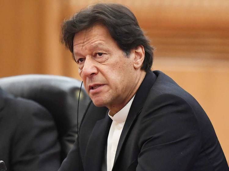 PM Imran chairs high-level meeting, discusses steps to control smuggling