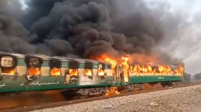 Rahim Yar Khan: Death toll in Tezgam Express tragedy rises to 74