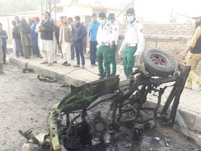 Seven injured in Lahore's rickshaw blast 