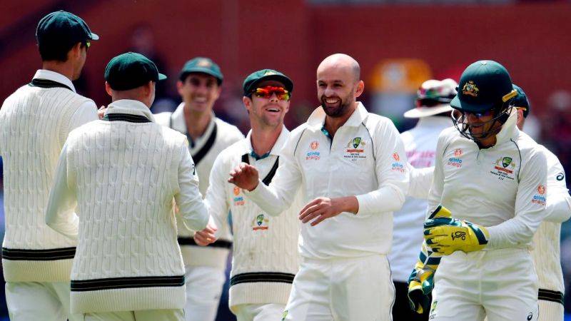 Australia clinch series, defeat Pakistan by an innings and 48 runs