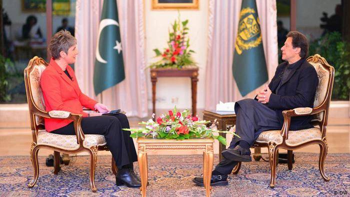Saudi-Iran military conflict would prove 'disastrous' for Pakistan, says PM Imran