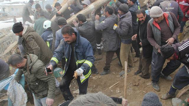 Seven killed in Turkey after 5.7 magnitude earthquake hits Iran border area